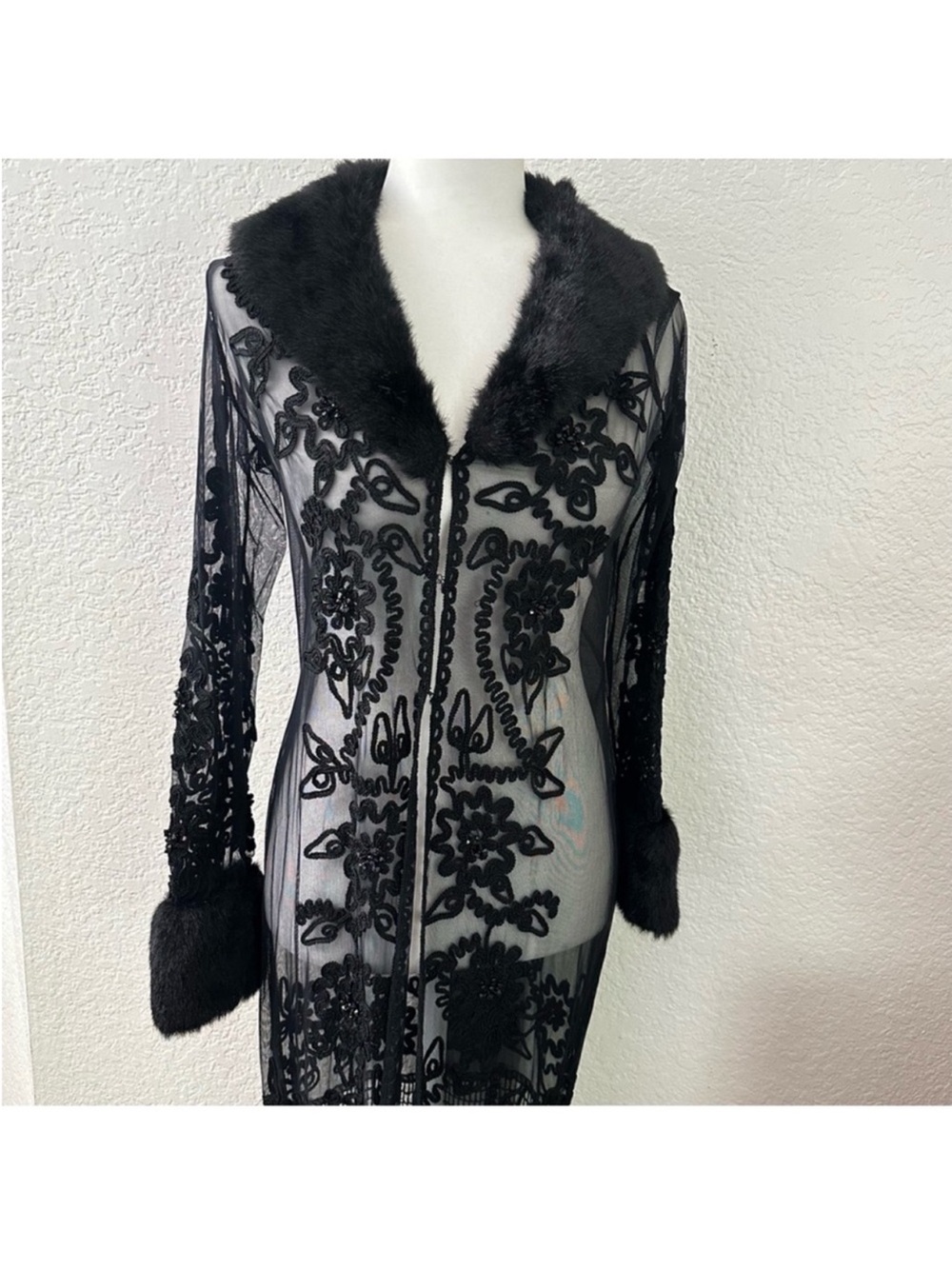 Sue Wong Vintage Crochet Beaded Embroidered Floral Mesh Faux Fur Black Duster - Picture 3 of 10